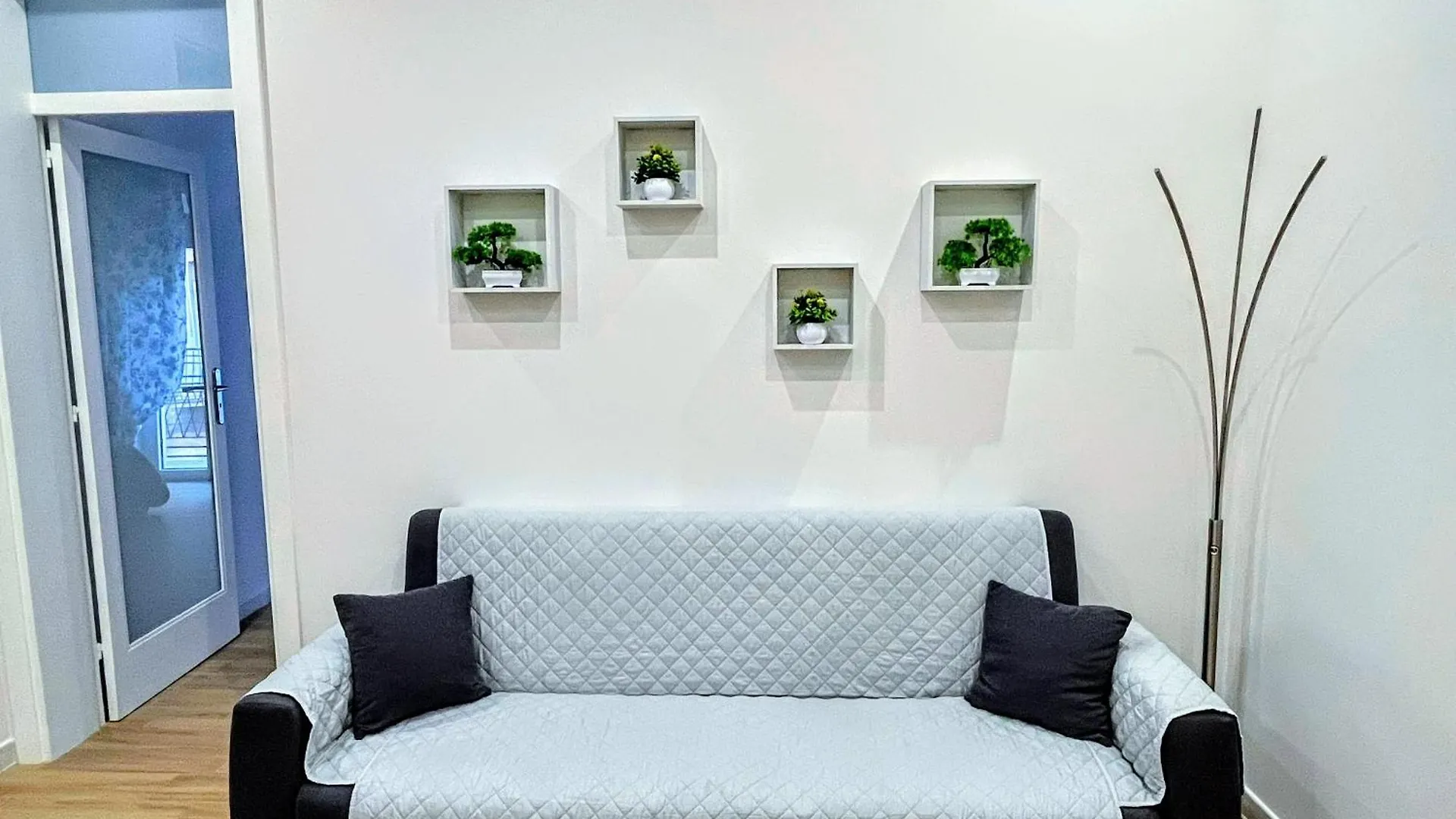 Kenzia Apartment Trapani 0*,